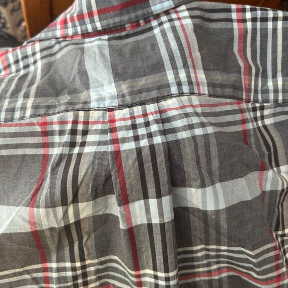Nautica Men's Short Sleeve Plaid Shirt - Gray and Red Small - Picture 7 of 16